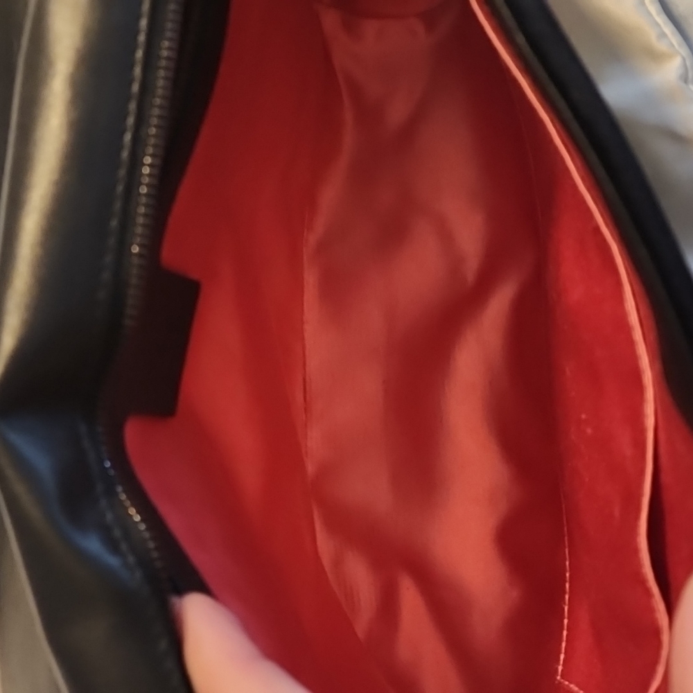 Gucci Marmont "LOVED" bag. - Picture 5 of 9